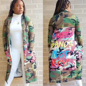 BANDS VS BOYS - Camo Trench Coat