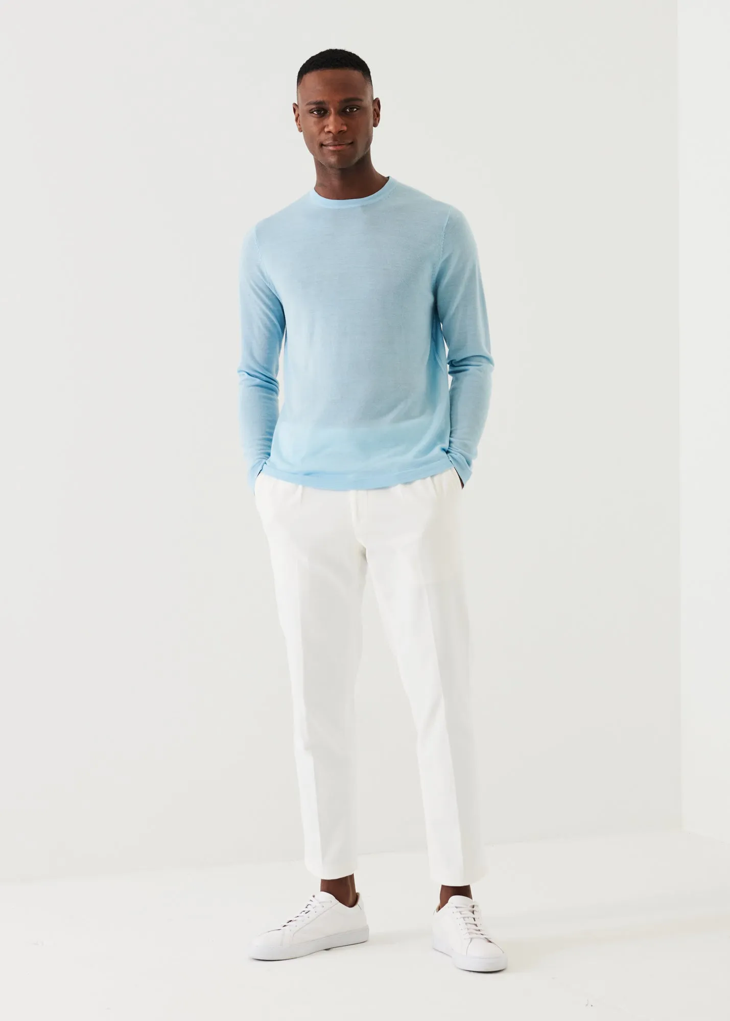 EXTRA-FINE MERINO SWEATER