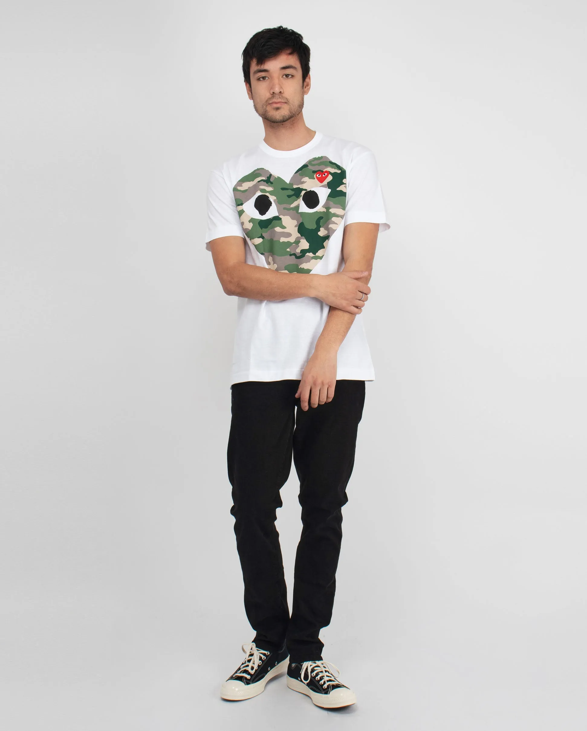 T242 BIG CAMO HEART PRINT T-SHIRT / WHITE