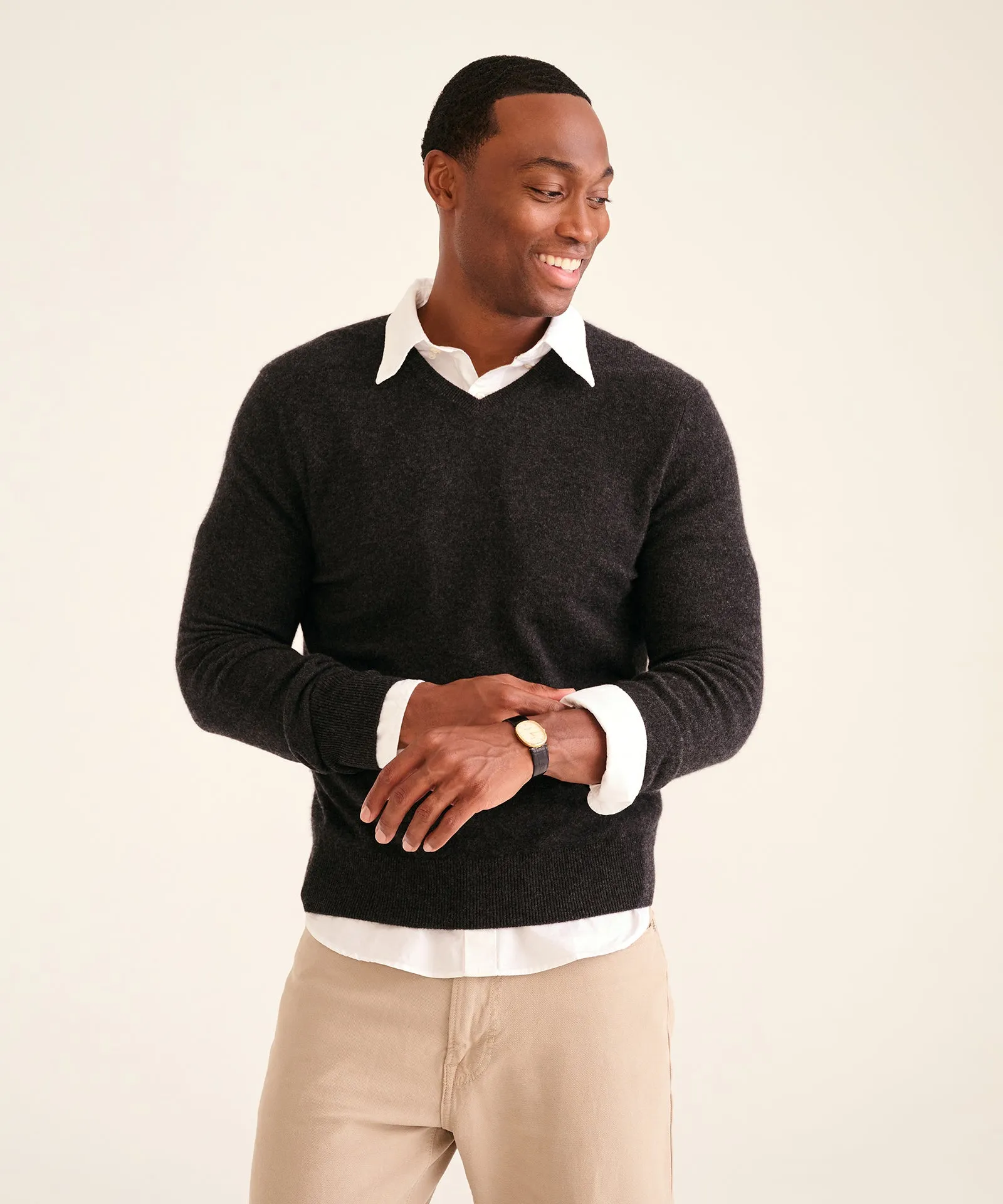 The Original Cashmere V-Neck Sweater Men's