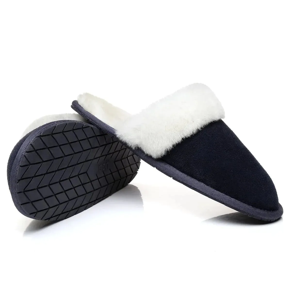 UGG Ludlow Scuff