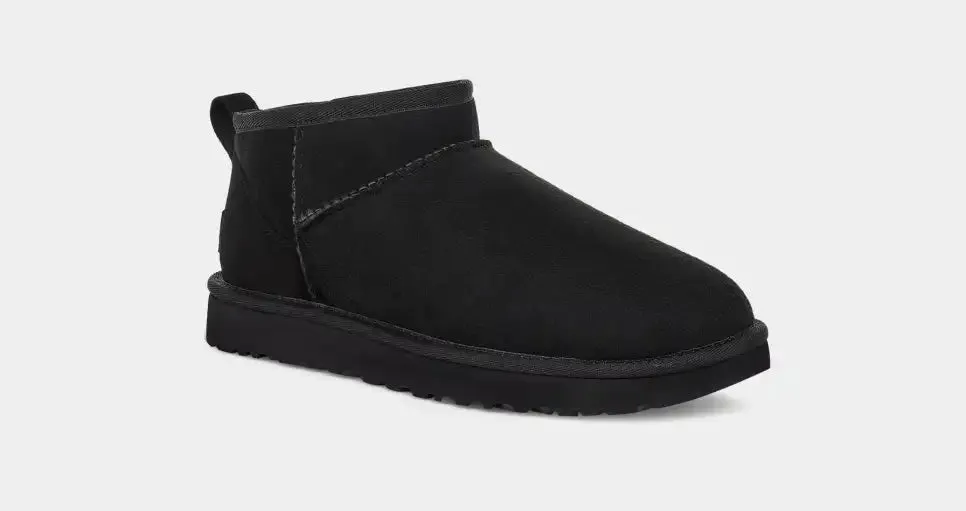 UGG Women's Classic Ultra Mini (Black)